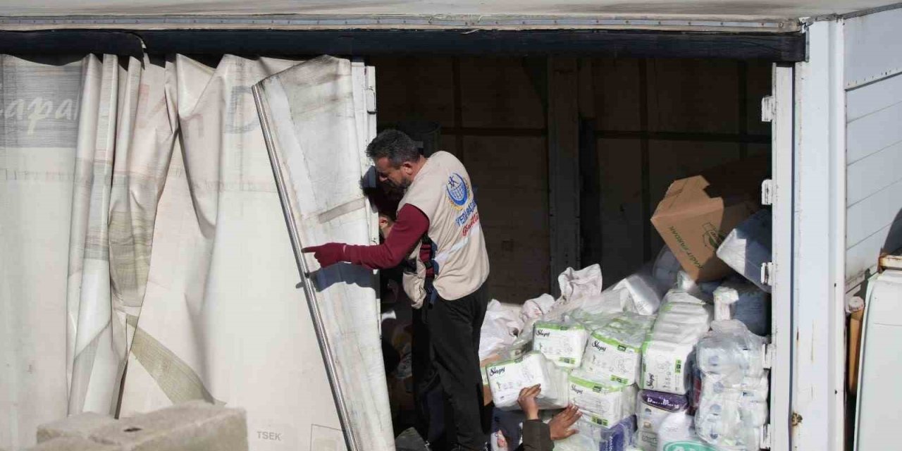 Yedi Başak Derneği’nin Yardım Seferberliği Sürüyor