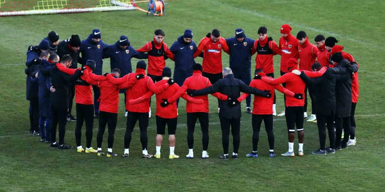 Kayserispor Topbaşı Yaptı