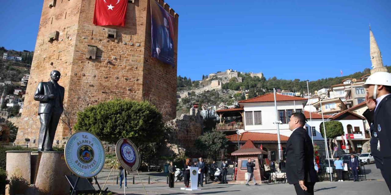 Atatürk’ün Alanya’ya Gelişinin 88. Yıl Dönümü Kutlandı