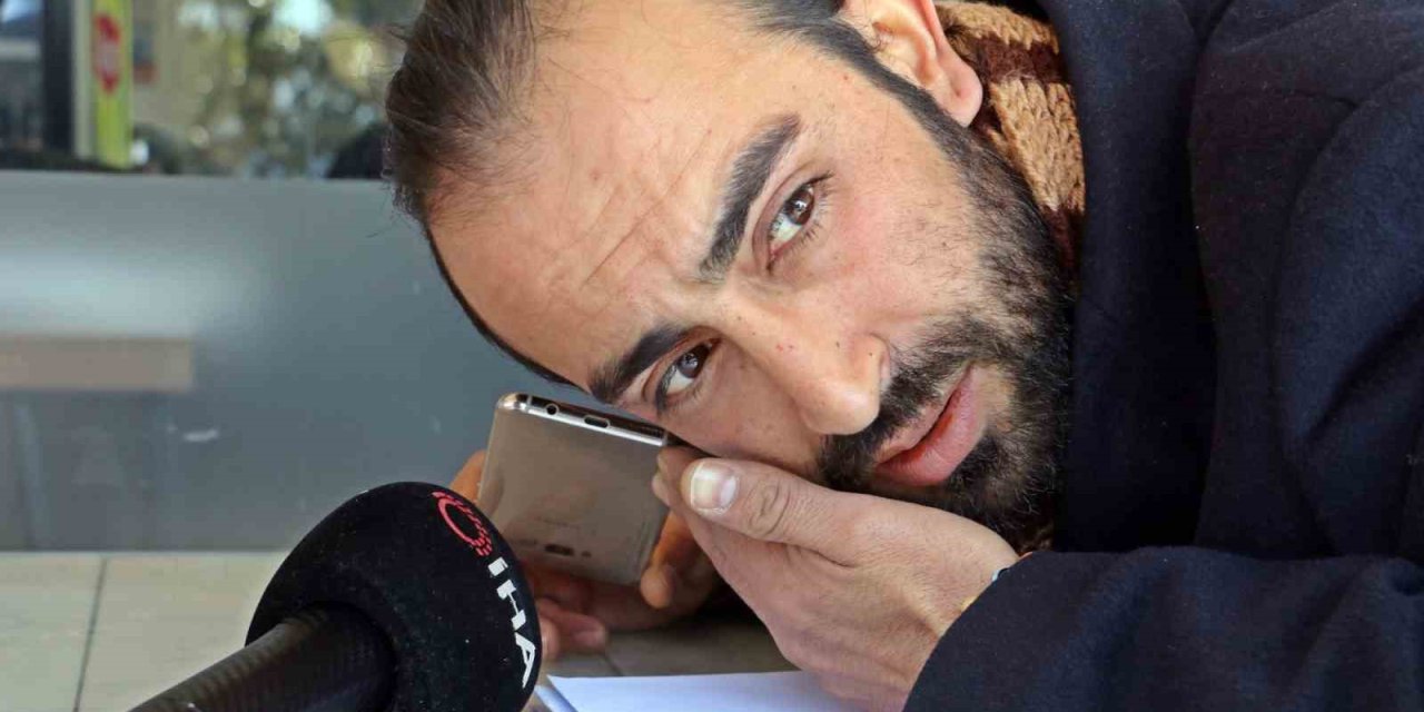 Eşini Ve 22 Aylık Bebeğini Depremde Kaybeden Acılı Adam Kayıtlara Ölü Olarak Geçti