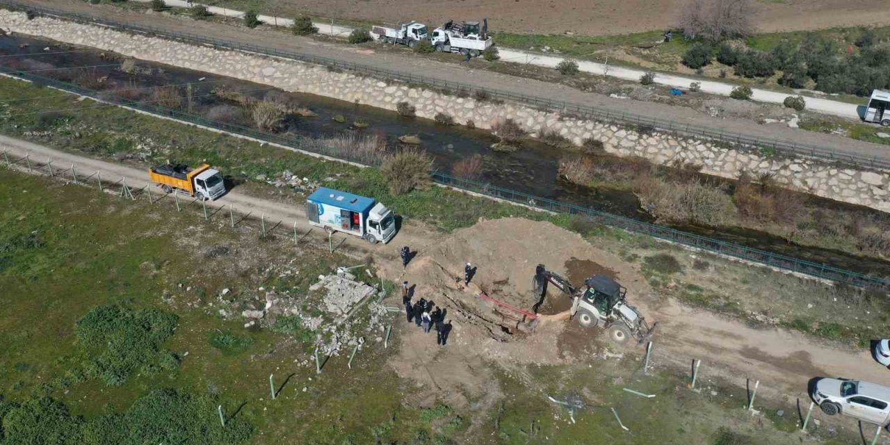 Konya Hatay’da Altyapıyı Ayağa Kaldırmak İçin Gece Gündüz Çalışıyor