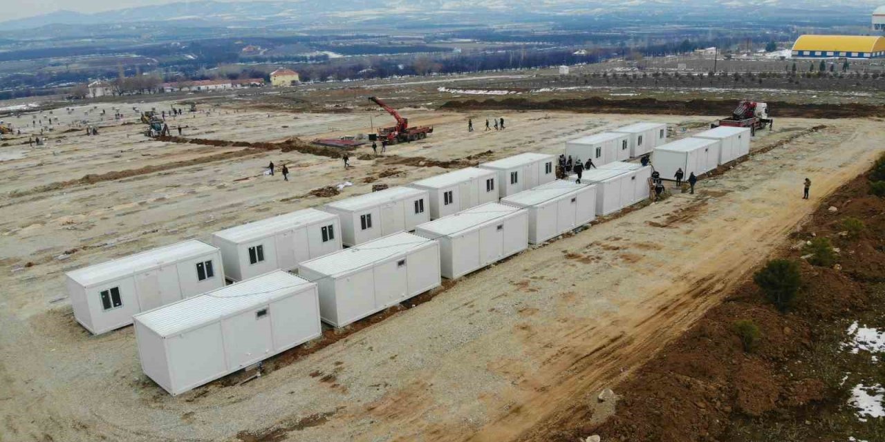 Malatya’da Konteyner Kentler Kurulmaya Başlandı
