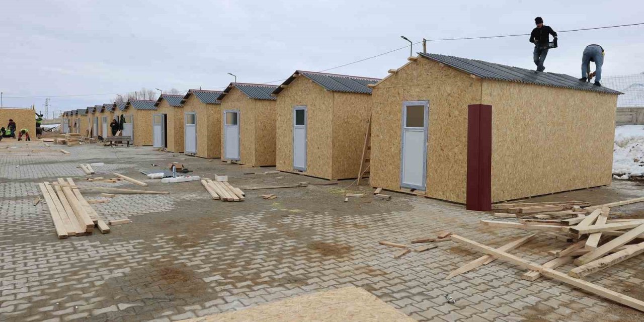 Doğanşehir’e Ahşap Konteynerler Kuruluyor