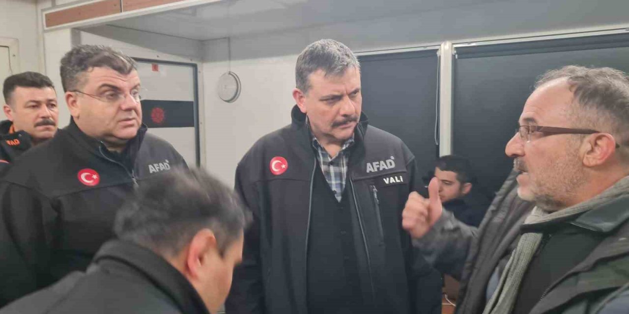 Afşin Belediyesi Deprem Seferberliğinde