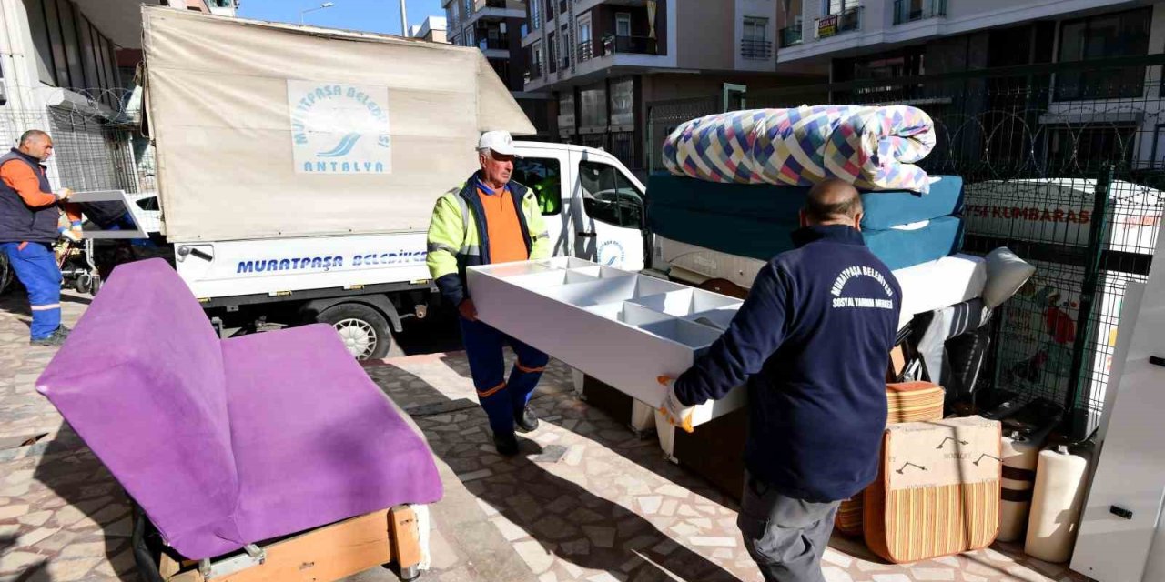 Muratpaşa’da Depremzedeler İçin Ev Eşyası Yardım Kampanyası