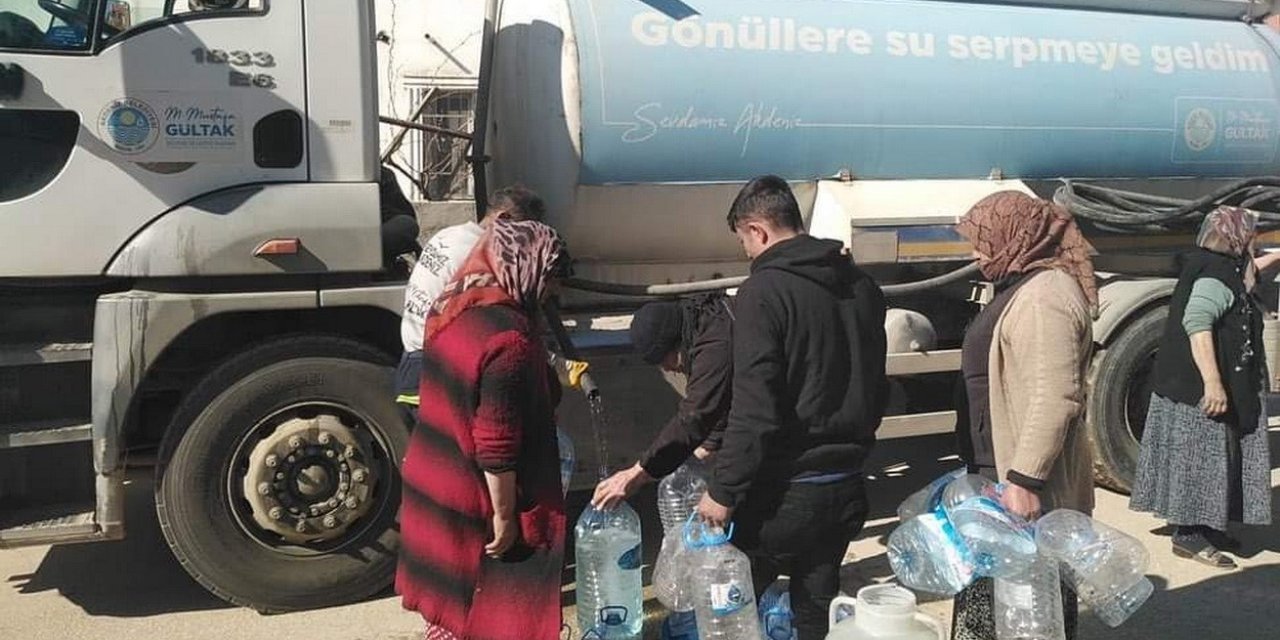 Depremzedelerin Temiz Su İhtiyacı Karşılanıyor