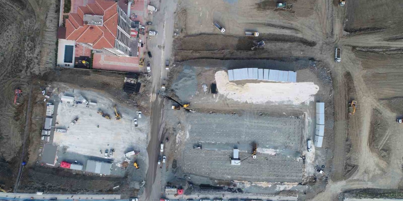 Antakya’da 2 Bin Metrekare Alana Konteyner Hastane Kuruluyor