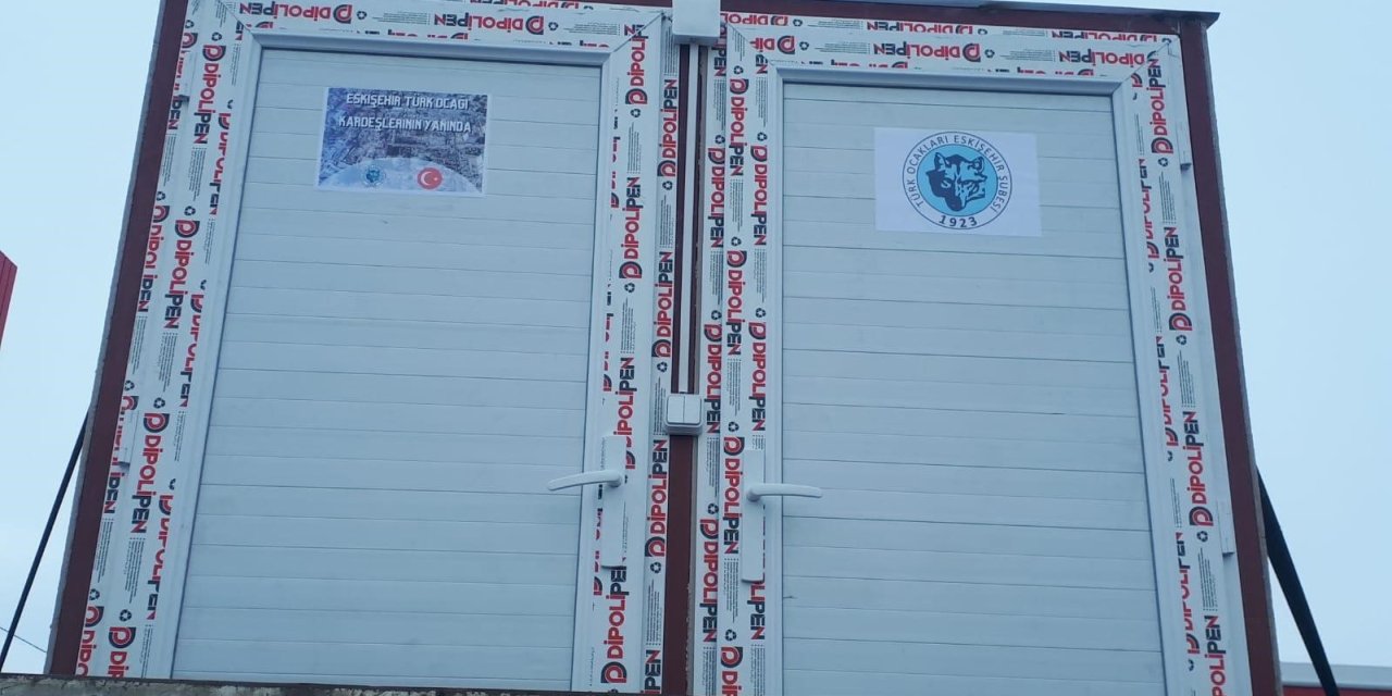 Eskişehir Türk Ocağı Felaketin İlk Gününden İtibaren Depremzedeler İçin Çalışıyor