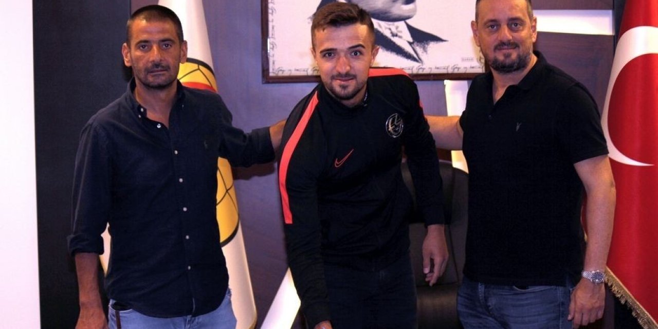 Eski Futbolcudan Transfer Tahtası İddialarına Cevap