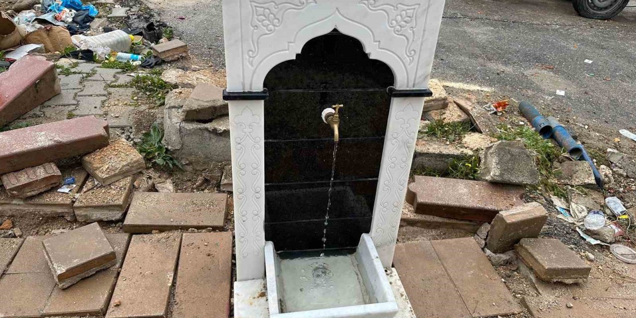 Konya Büyükşehir Hatay’a Sokak Çeşmeleri Yapıyor