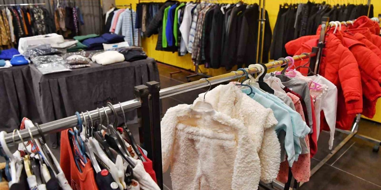 ‘sosyal Market-butik’ Hizmetinden Bin 902 Afetzede Ücretsiz Yararlandı