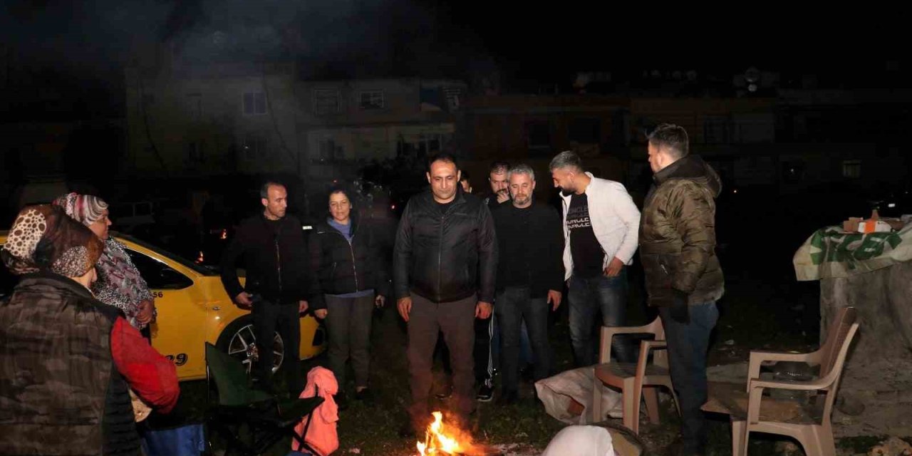 Başkan Yılmaz, Hatay Depremi Sonrası Vatandaşlarla Bir Araya Geldi