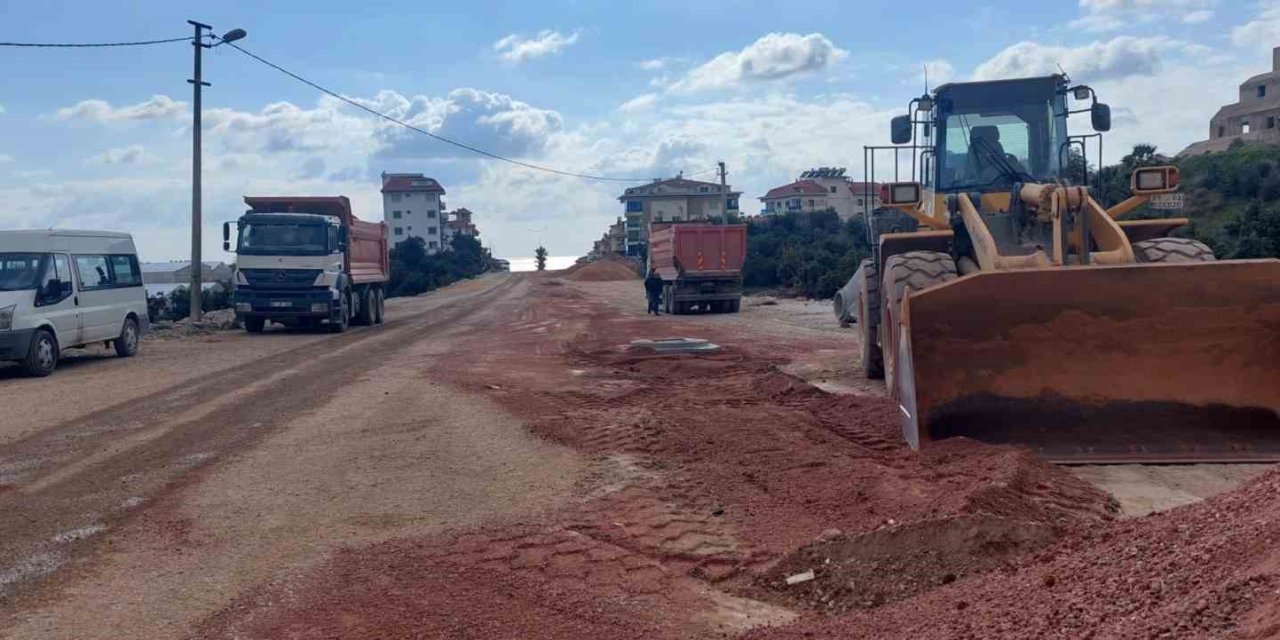 Alanya Belediyesi Alt Yapı Çalışmalarını Sürdürüyor