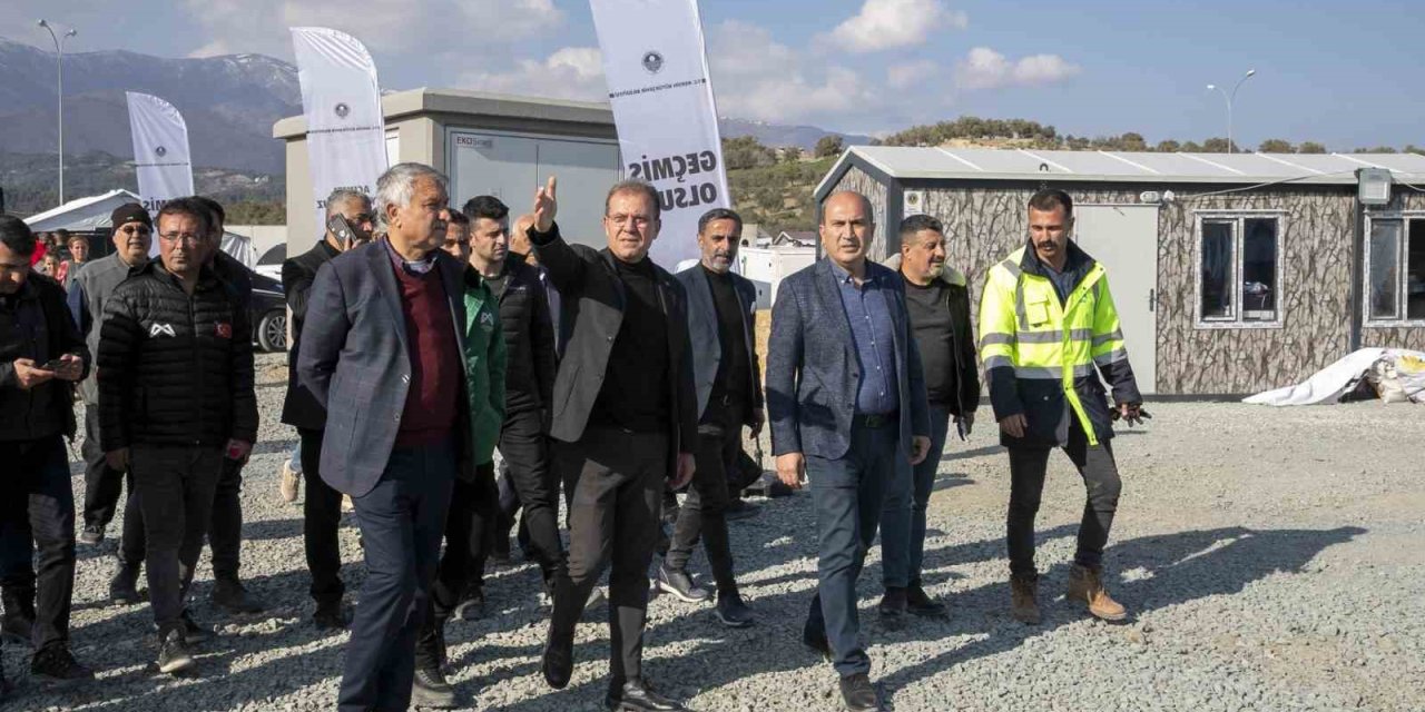 Başkan Seçer Yeniden Deprem Bölgesinde