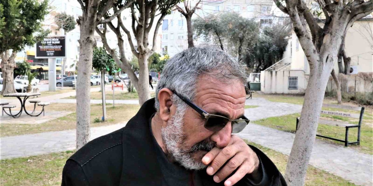 Depremde 4 Torunu, Gelini Ve Kızını Kaybetti, İsimlerini Sayarken Gözyaşlarını Tutamadı