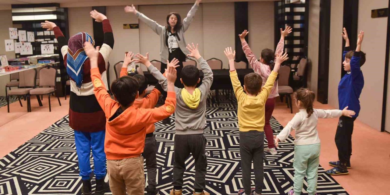 Tepebaşı’ndan Depremzede Çocuklara Atölye Çalışması