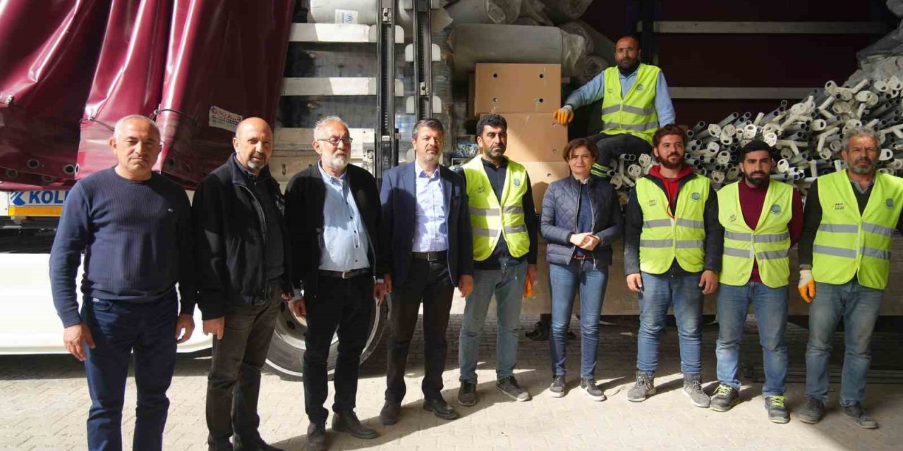 Tarsus Belediyesinin Deprem Bölgesindeki Seferberliği Sürüyor