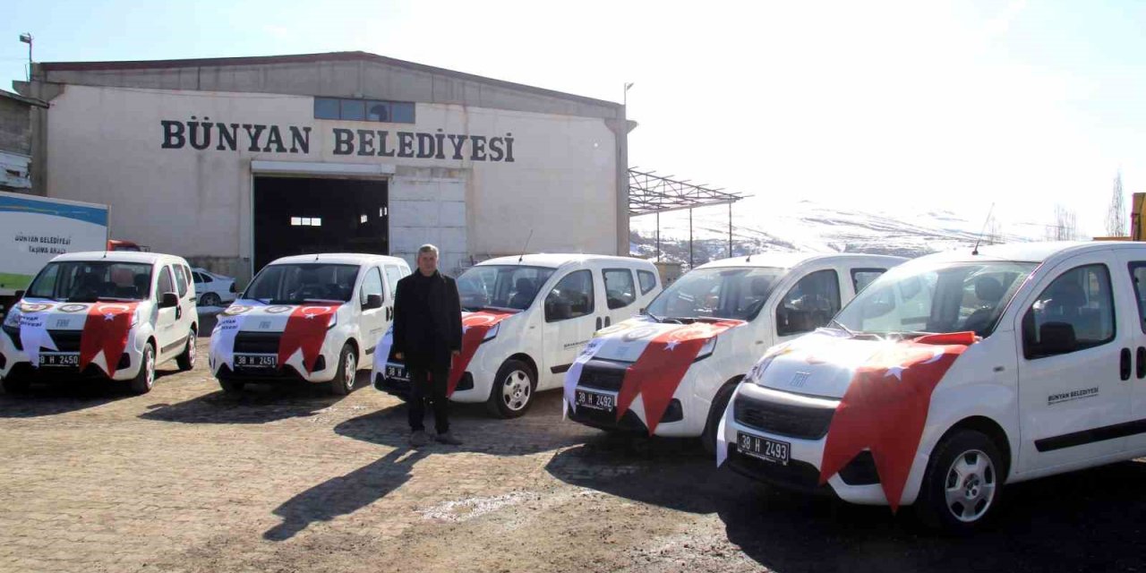 Bünyan Belediyesi Araç Filosu Büyümeye Devam Ediyor
