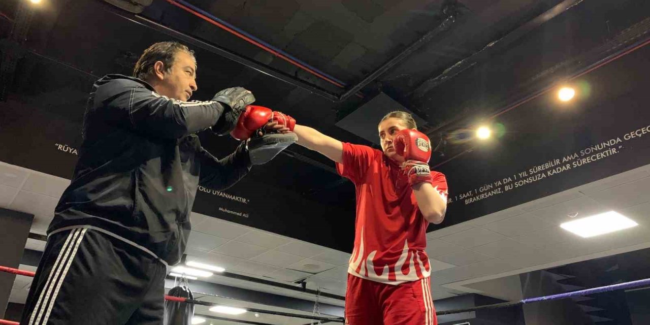 Kendi Dağlarda Kızı Ringlerde Türk Bayrağını Dalgalandırıyor