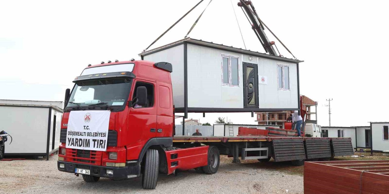 Döşemealtı Belediyesi’nden  Gaziantep Nurdağı’na 4 Konteyner