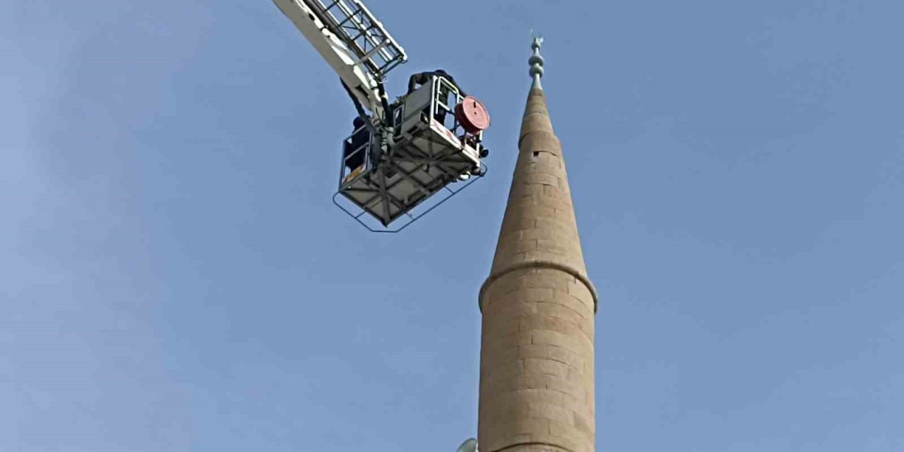 Bünyan’da Yıkım Ve Onarım Çalışmaları Devam Ediyor