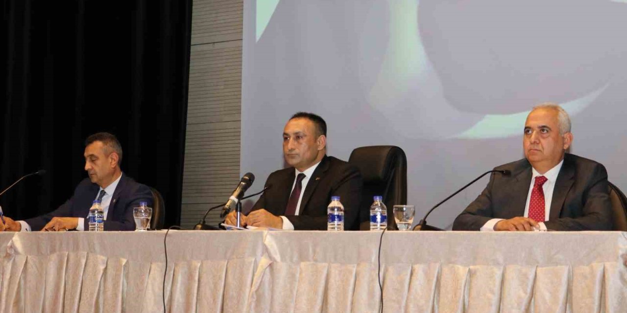 Toroslar Belediye Meclisinin Gündemi ’deprem’ Oldu