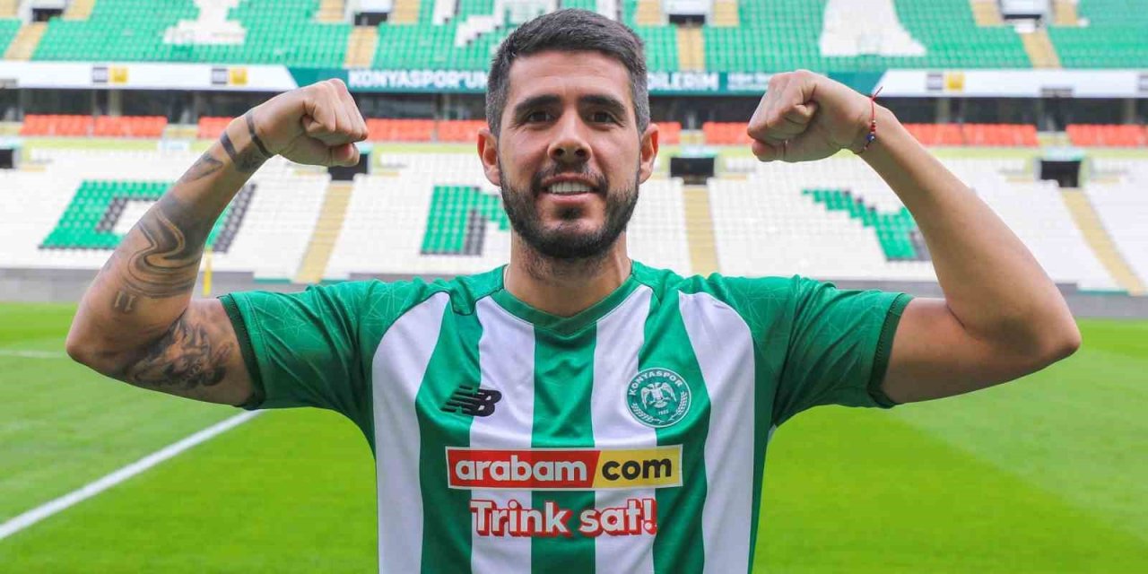 Konyaspor’da Toplu İmza Töreni