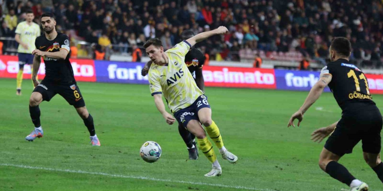 Spor Toto Süper Lig: Kayserispor: 1 - Fenerbahçe: 2 (maç Sonucu)