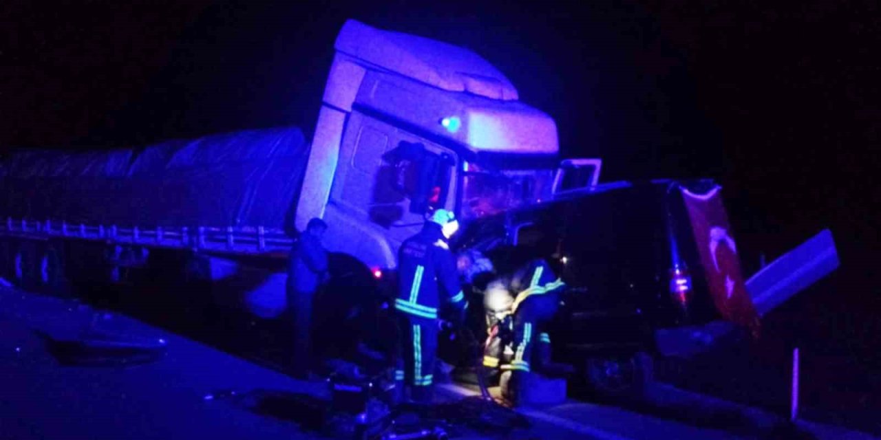 Asker Eğlencesi Dönüşü Kazada Hayatını Kaybetti