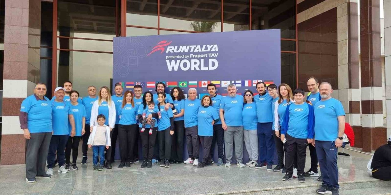 Antalya Düşünce Platformu Üyelerinden Spora Destek