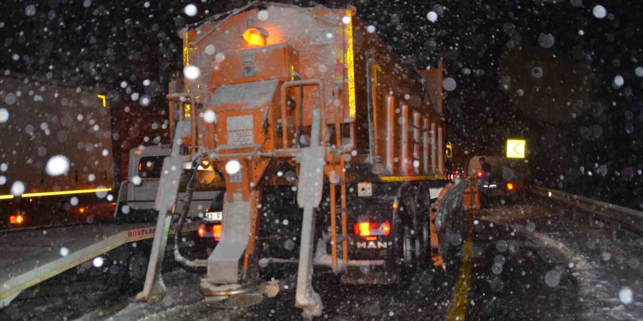 Antalya-konya Karayolunda Kar Yağışı Başladı