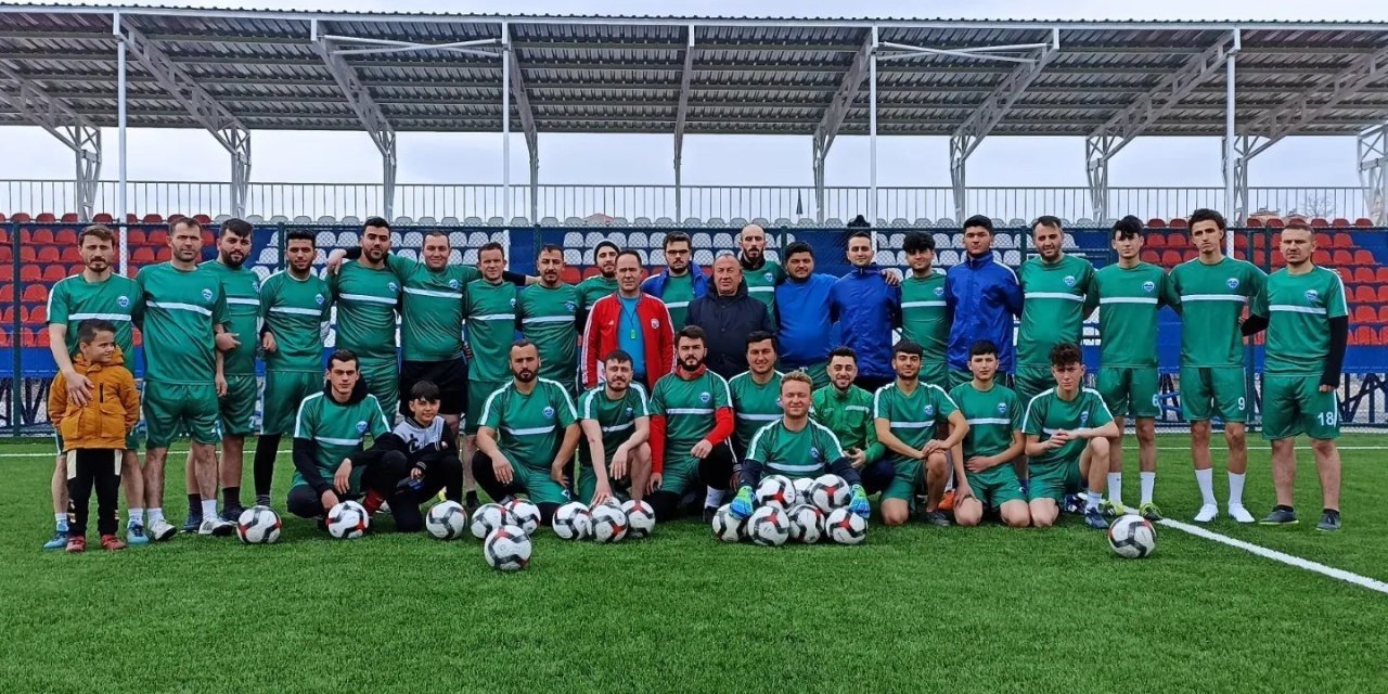 Pınarbaşı Stadı’nda İlk Antrenman