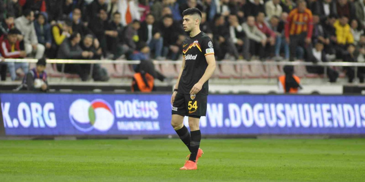 Arif Kocaman İlk Golünü Attı