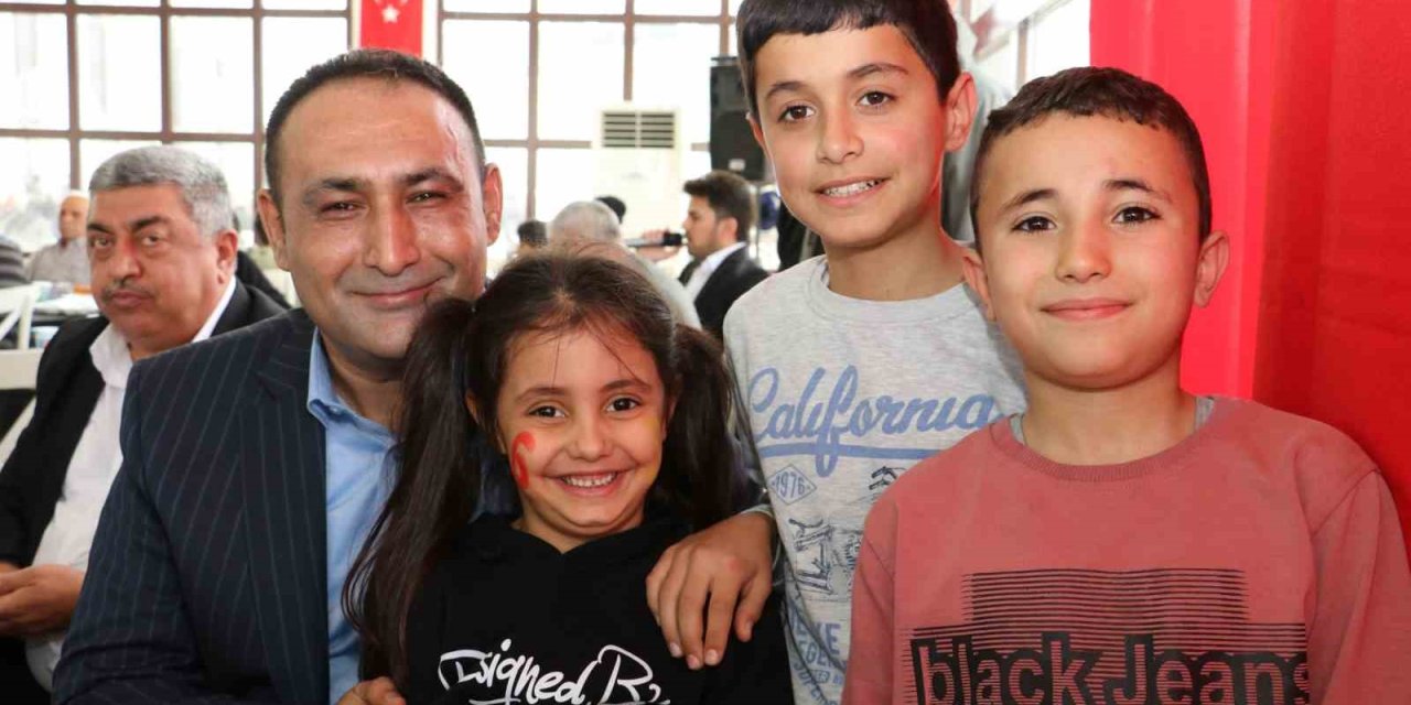 Yılmaz: "çocuklarımıza Daha Güzel Bir Geleceği Hep Beraber İnşa Edeceğiz"