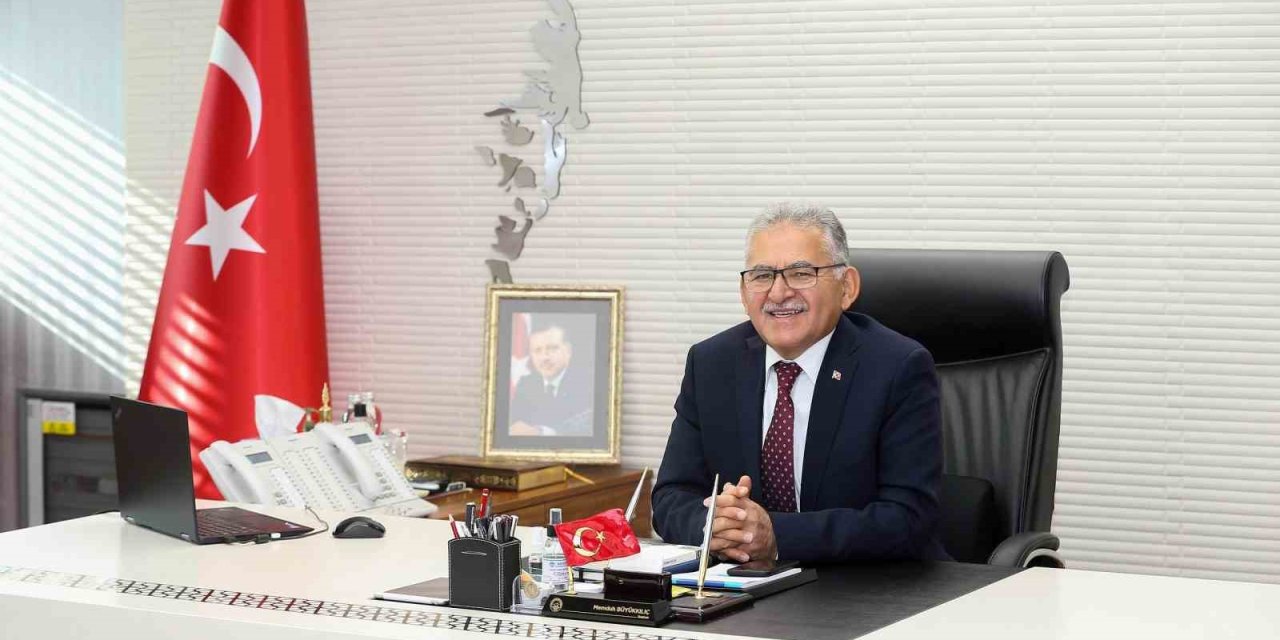 Başkan Büyükkılıç: “kadın Annedir, Kadın Eştir, Kadın Şefkattir, Kadın Güçtür”