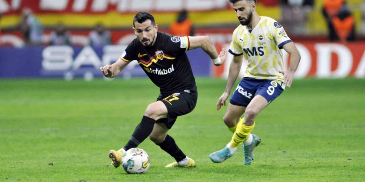 Kayserispor - Fenerbahçe Maçını 12 Bin 370 Taraftar İzledi