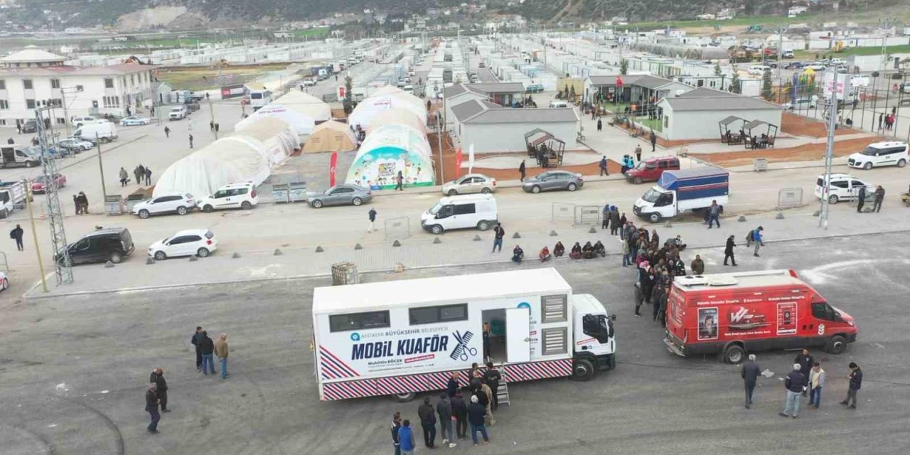 Antalya Büyükşehir Belediyesi, Nurdağı’nda Psikosoyal Destek Çalışmalarını Sürdürüyor