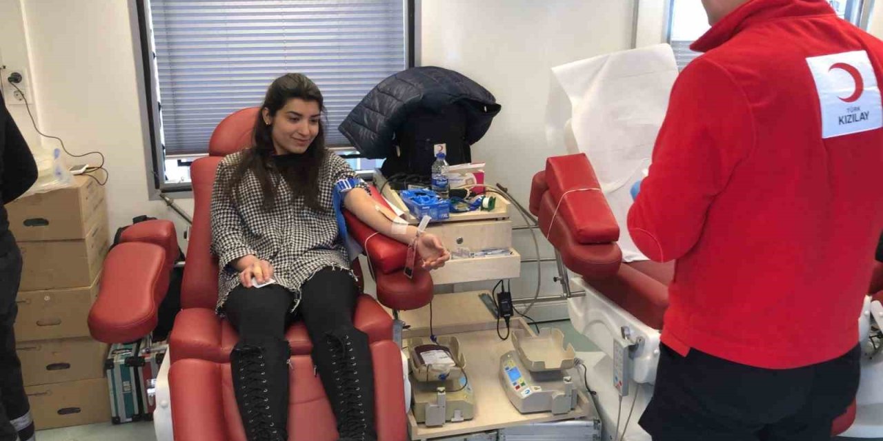 Türk Kızılay’ı Akseki’de Kan Topladı