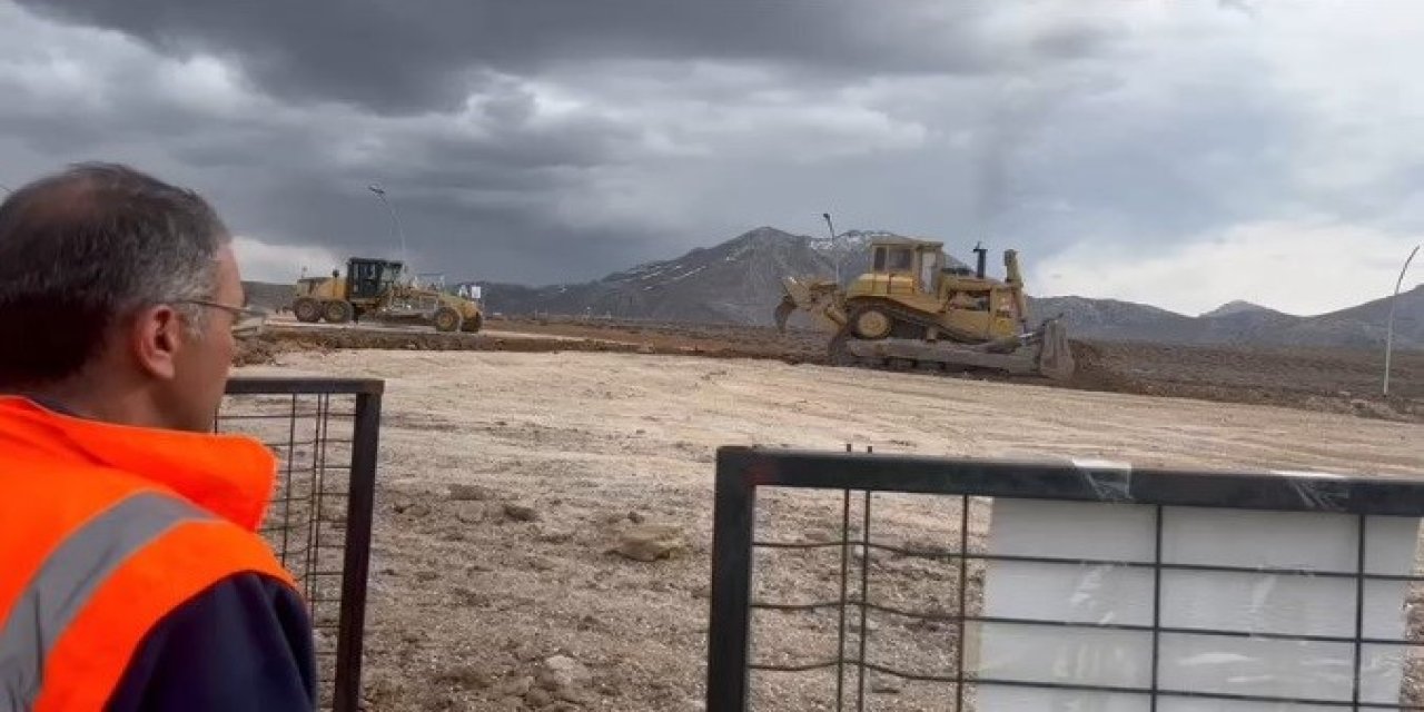 Kayseri Büyükşehir’den Elbistan’a 100 Konteynerlik Modern Yeni Bir Kent