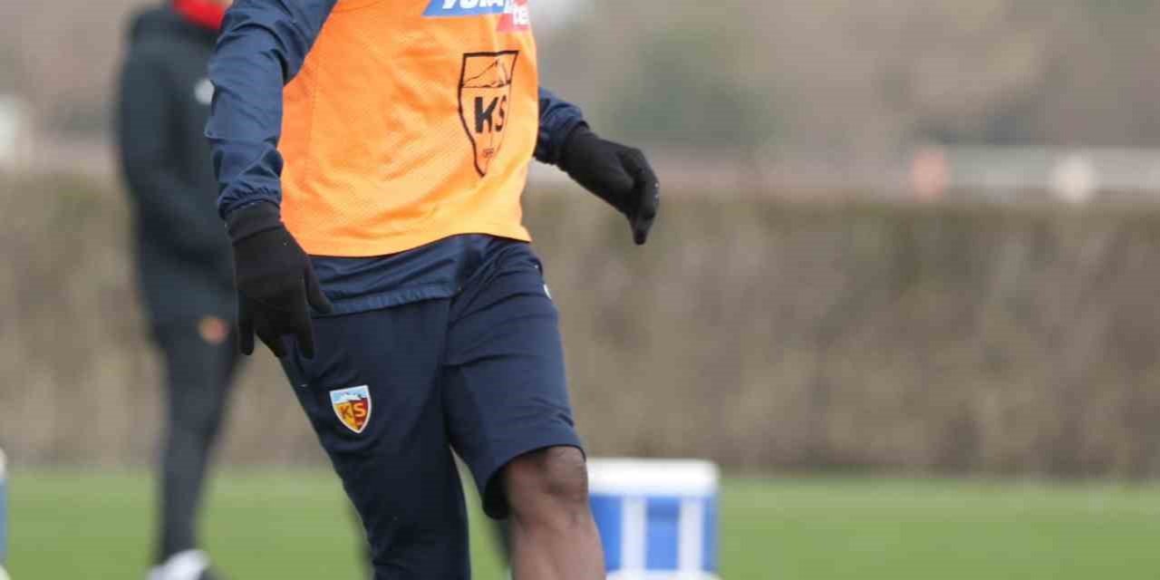 Joseph Attamah Ameliyat Oldu