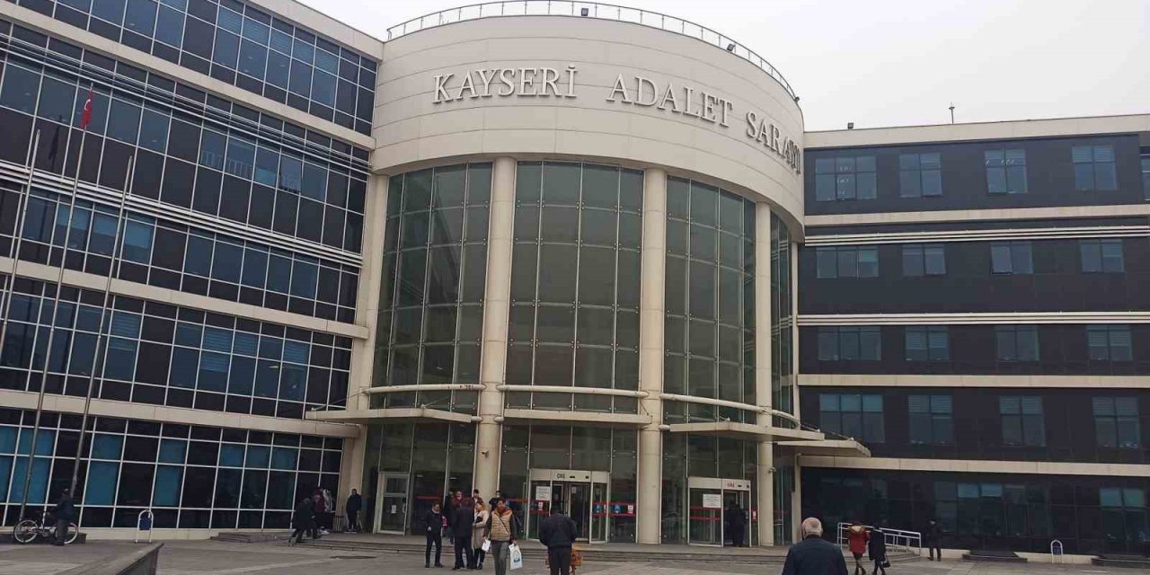 İş İnsanı Hüseyin Dede Göç Yargılandığı Davada Bir Kez Ağırlaştırılmış Müebbet Hapis Cezası, 2 Kez De 23 Yıl Hapis Cezası Aldı