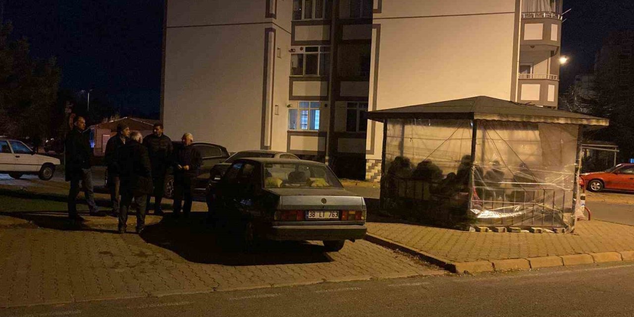 Kayseri 4.8 Şiddetindeki Depremle Sallandı