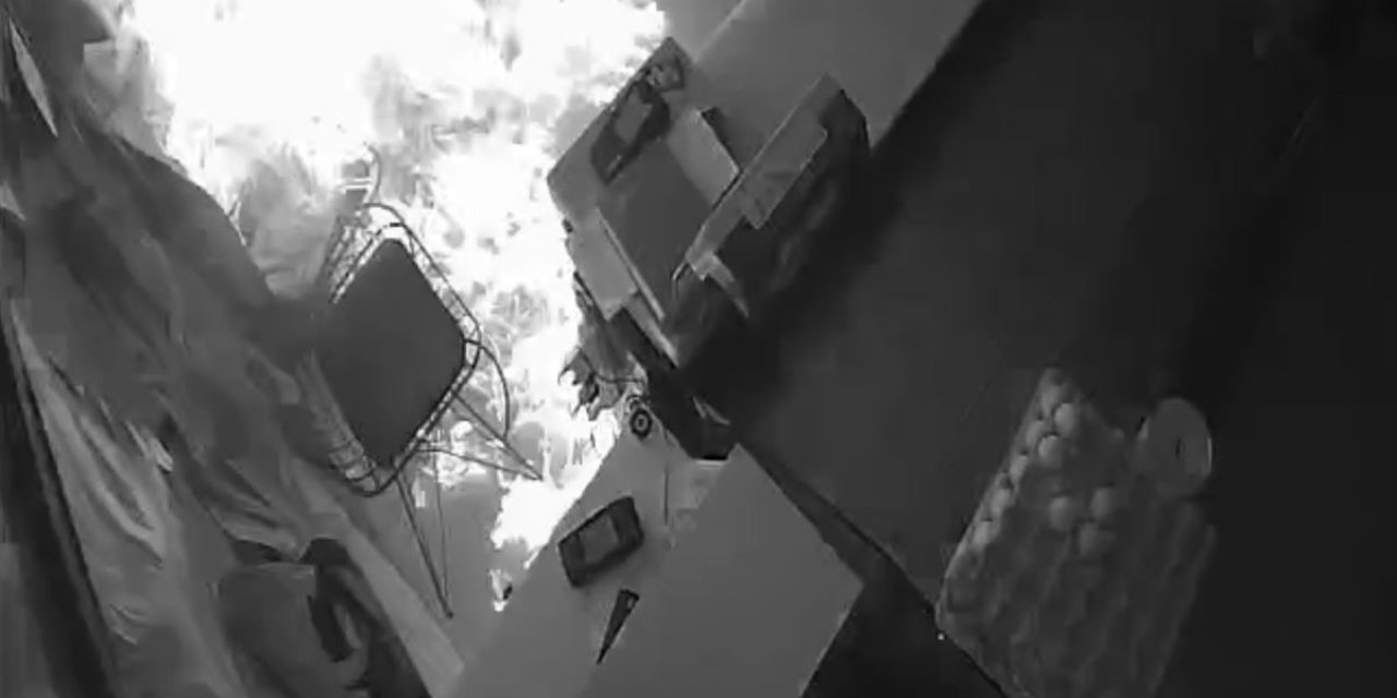 Kasap Dükkanının Kundaklanması Kamerada