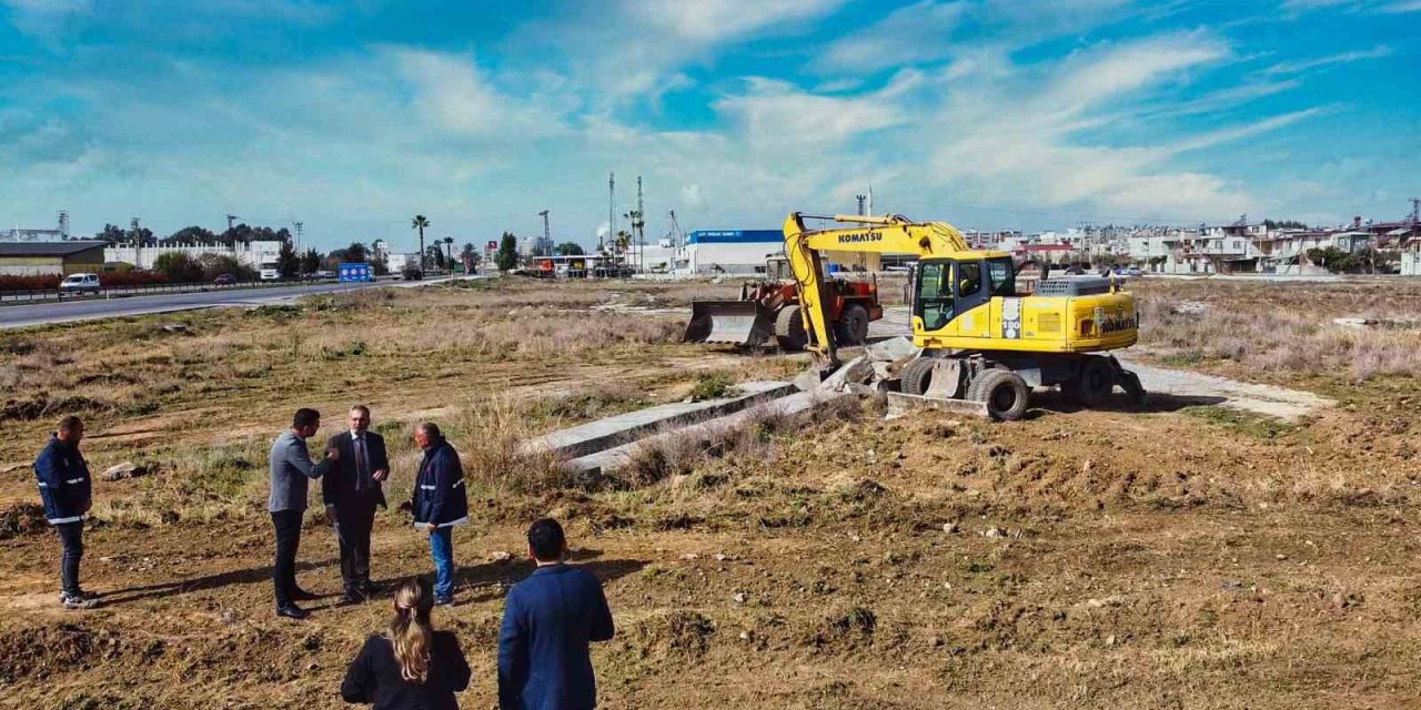 Tarsus’ta Oto Galericiler Sitesinin Temeli Atılıyor