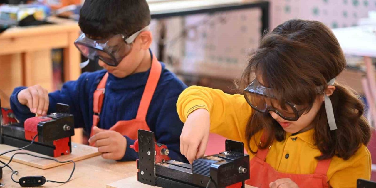 Selçuklu Belediyesi Depremzede Ailelere Moral Etkinliklerine Devam Ediyor