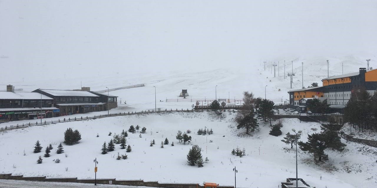 Erciyes’te Kar Yağışı