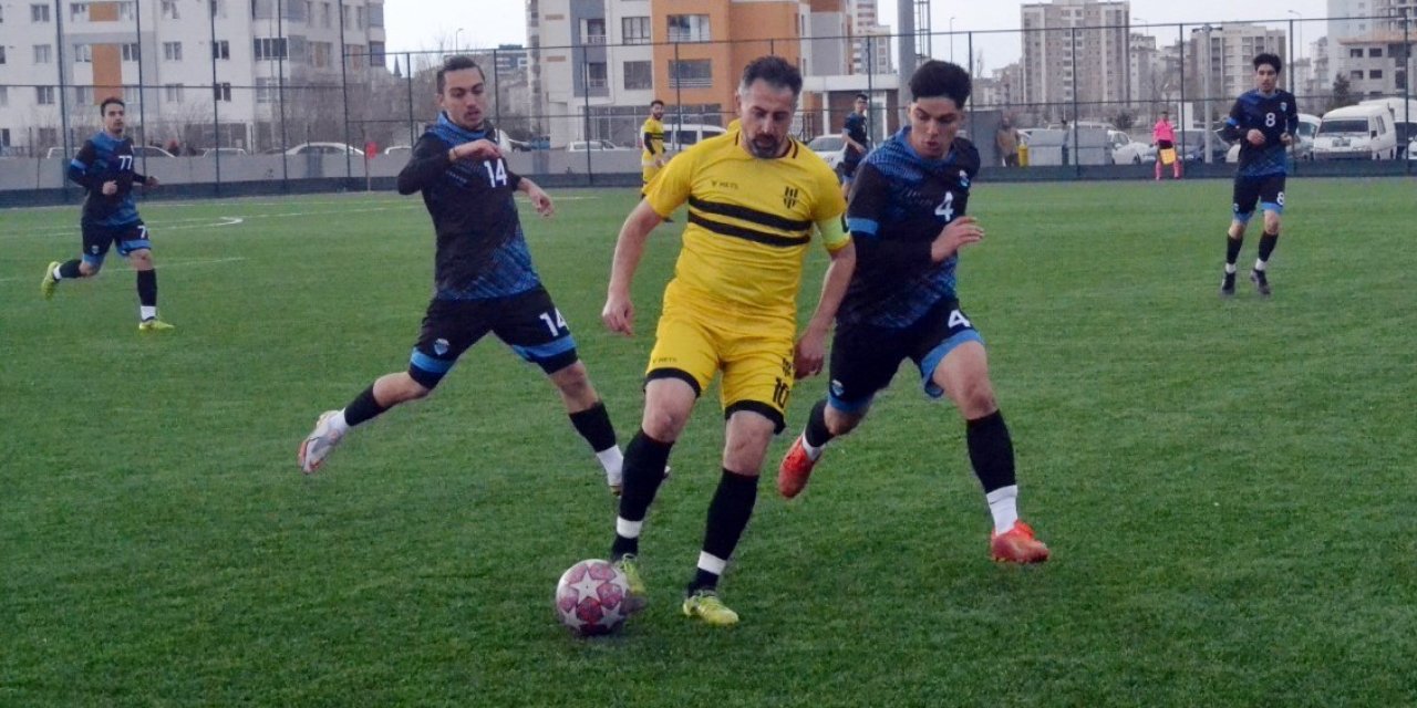 Kayseri Süper Amatör Küme: Kayserigücü: 1- Kayseri Atletikspor: 2