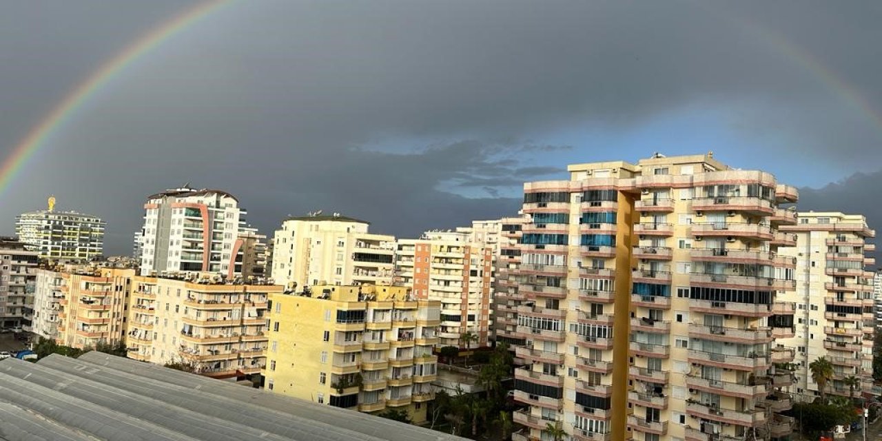 Alanya’da Gökkuşağı Görenleri Hayran Bıraktı