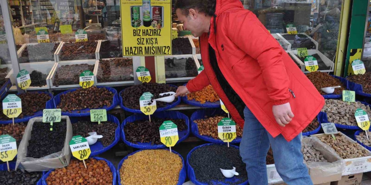 Ramazan Hazırlıkları Başlayınca Hurma Satışları Arttı
