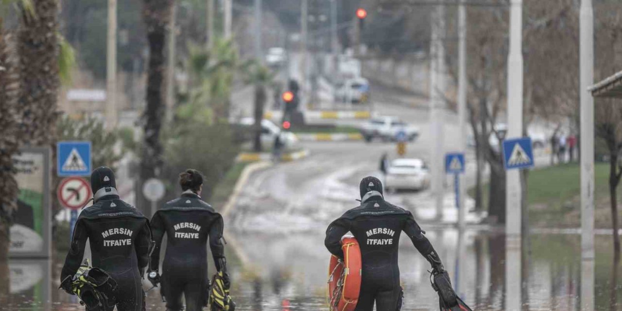 Mersin İtfaiye Ekiplerinden Selin Vurduğu Şanlıurfa’ya Destek